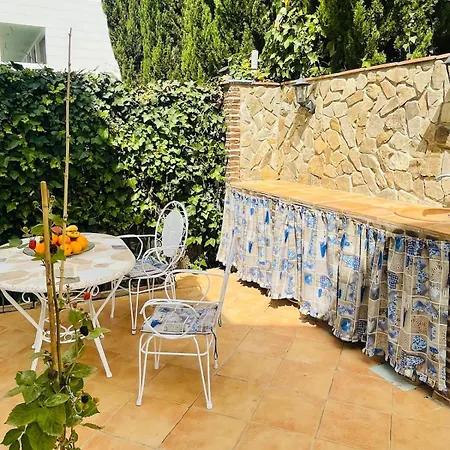 The Golden Mile Villa *